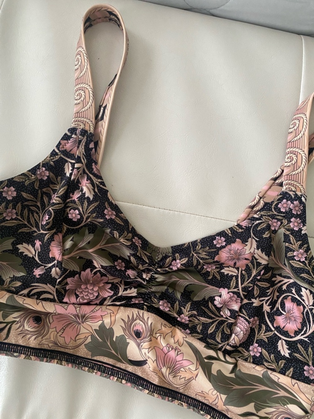 Oasis Crop in Nightshade from Spell and the Gypsy Collective Athletic Top L - Picture 10 of 14